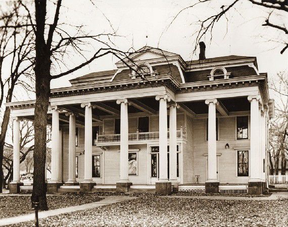 Elmwood Mansion
